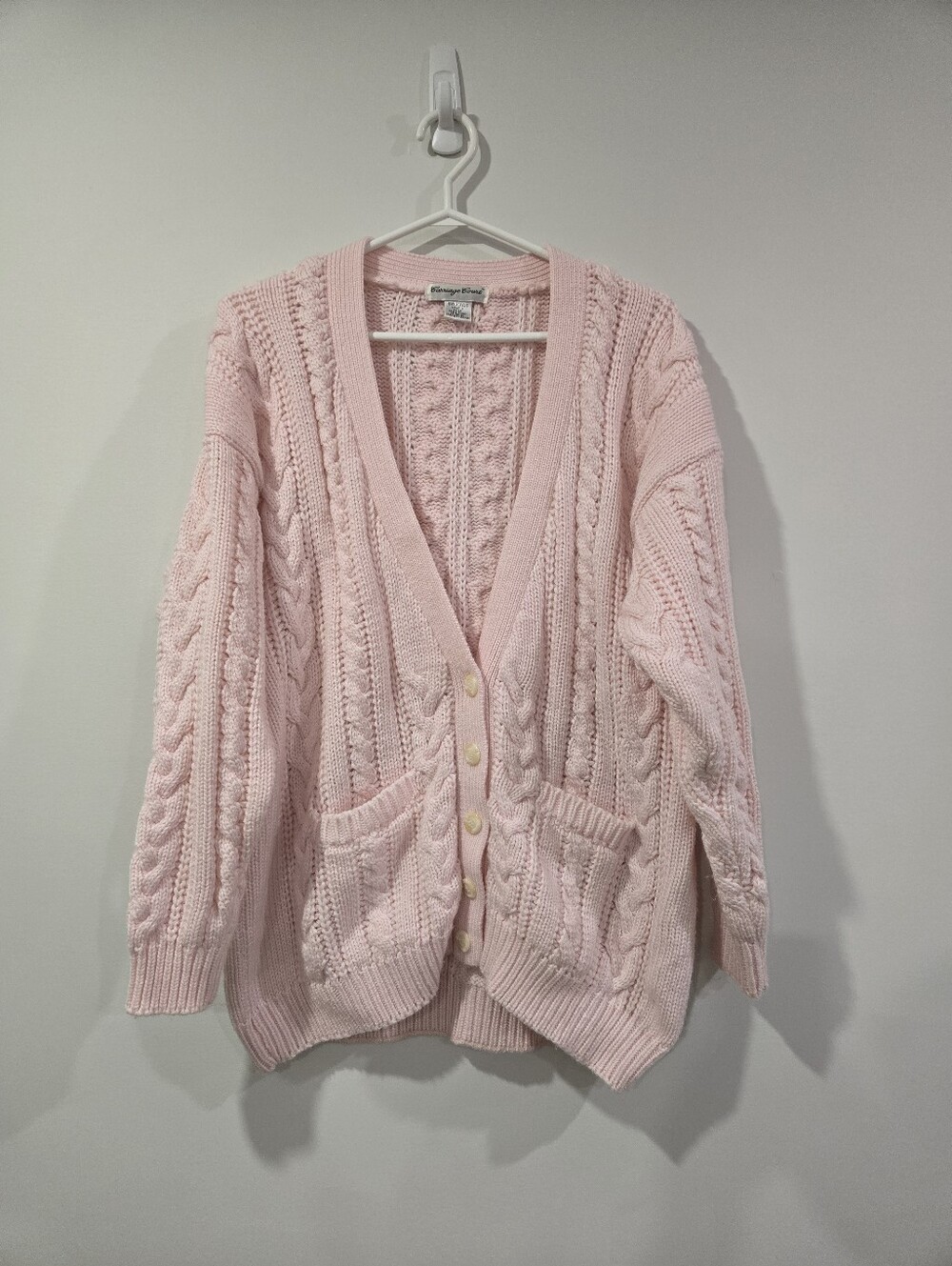 Retro 90's Light Pink Cable Knit Cardigan with Front Pockets Grandmacore